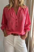 Blouse Gaëlle vichy rose et rouge Lili & Lala – vue de face, coupe oversize | Coka Collection