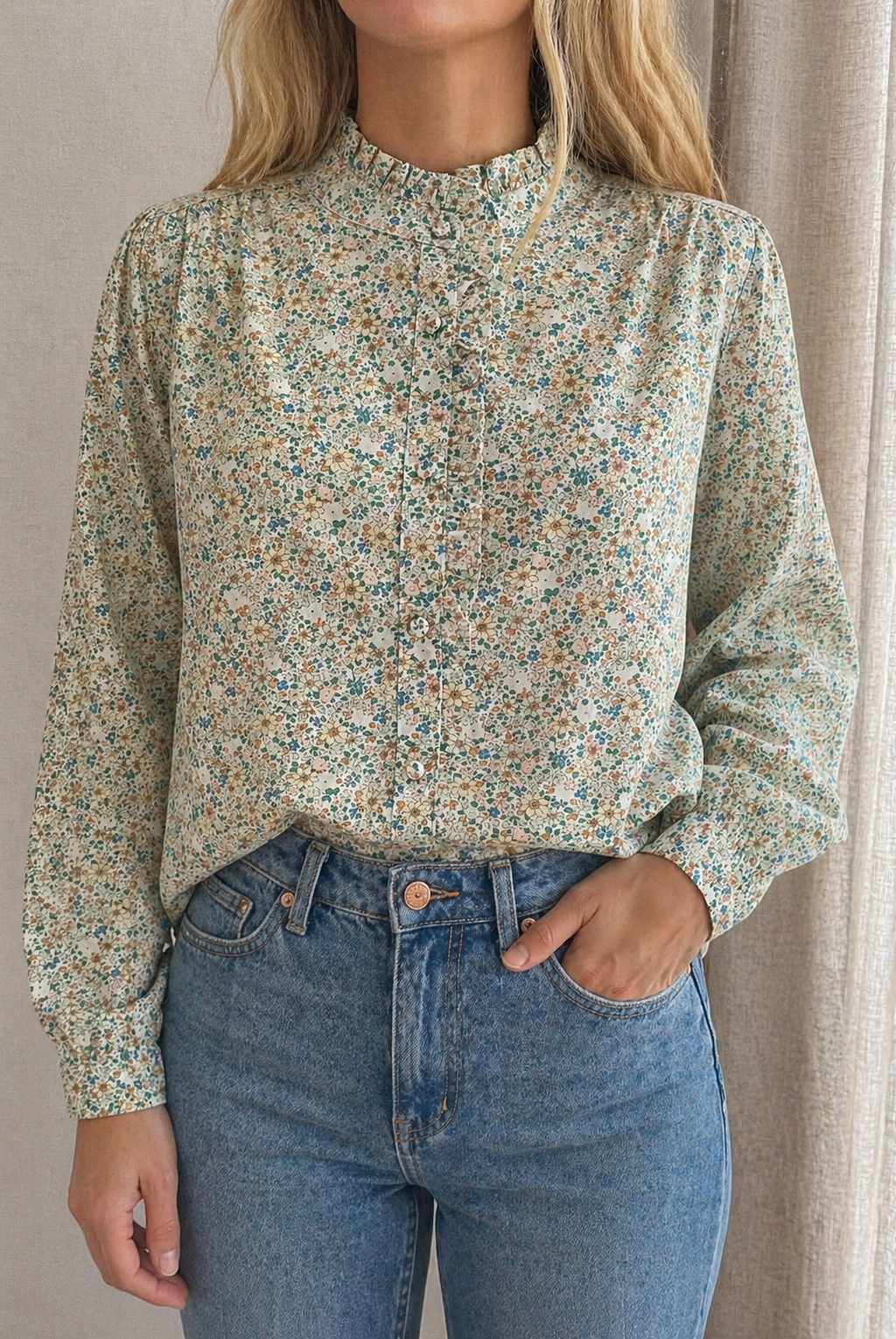 Blouse Céline fleurie vert d'eau Season avec col volanté