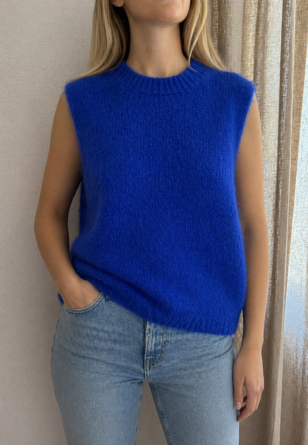 Pull sans manches mohair bleu électrique femme - Coka Collection