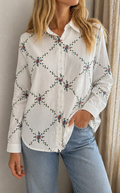 Blouse Léa brodée coton blanc – vue de face | Coka Collection