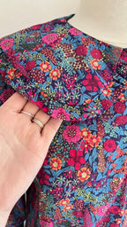 Blouse fleurie In April 1986 Juliette - détail col claudine