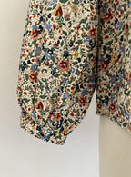 Blouse liberty Lili & Lala Inès - détail manches bouffantes multicolore