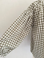 Gros plan manches longues blouse Lison Season
