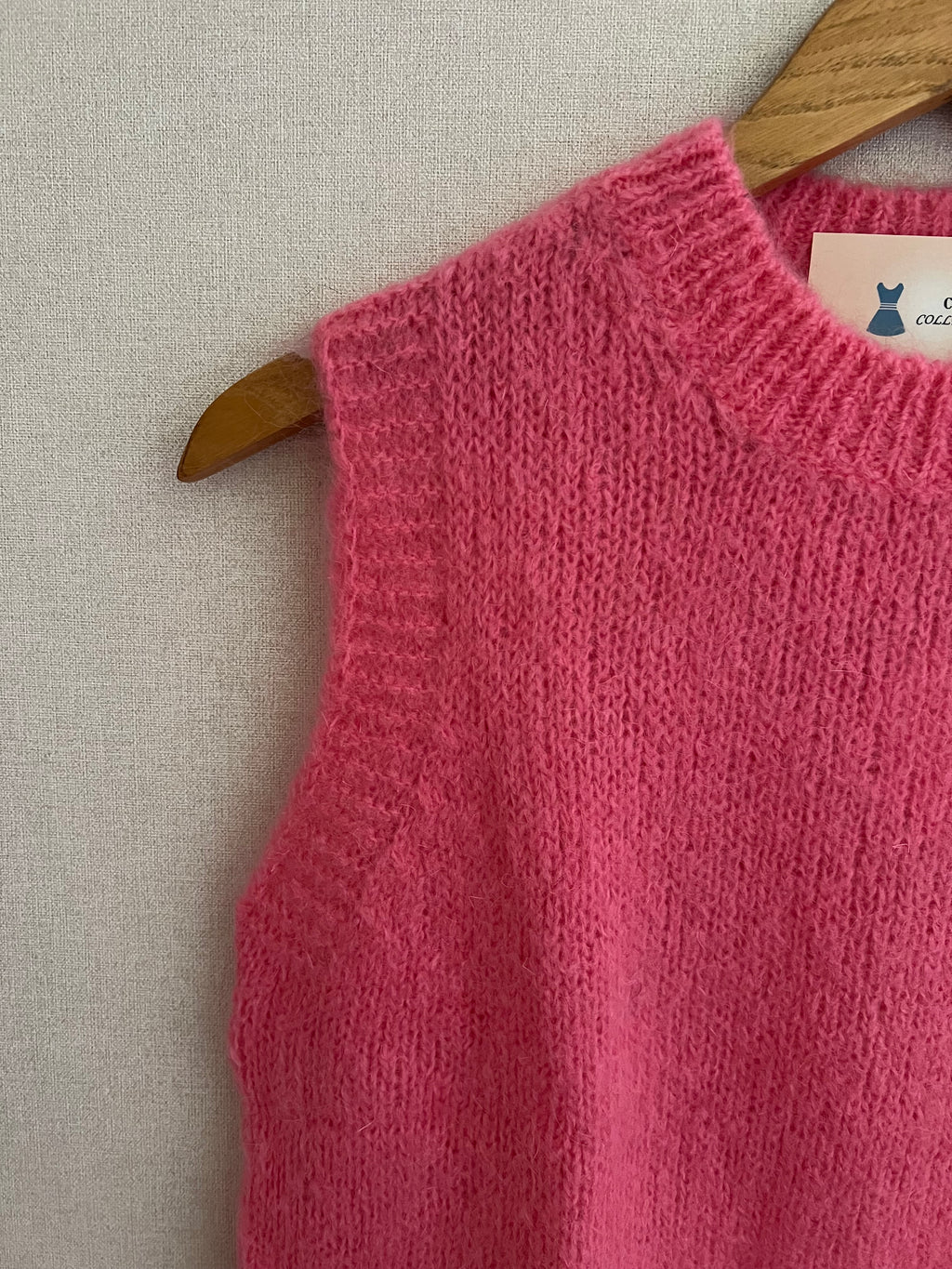Pull Soline mohair rose col rond côtelé - détail maille douce