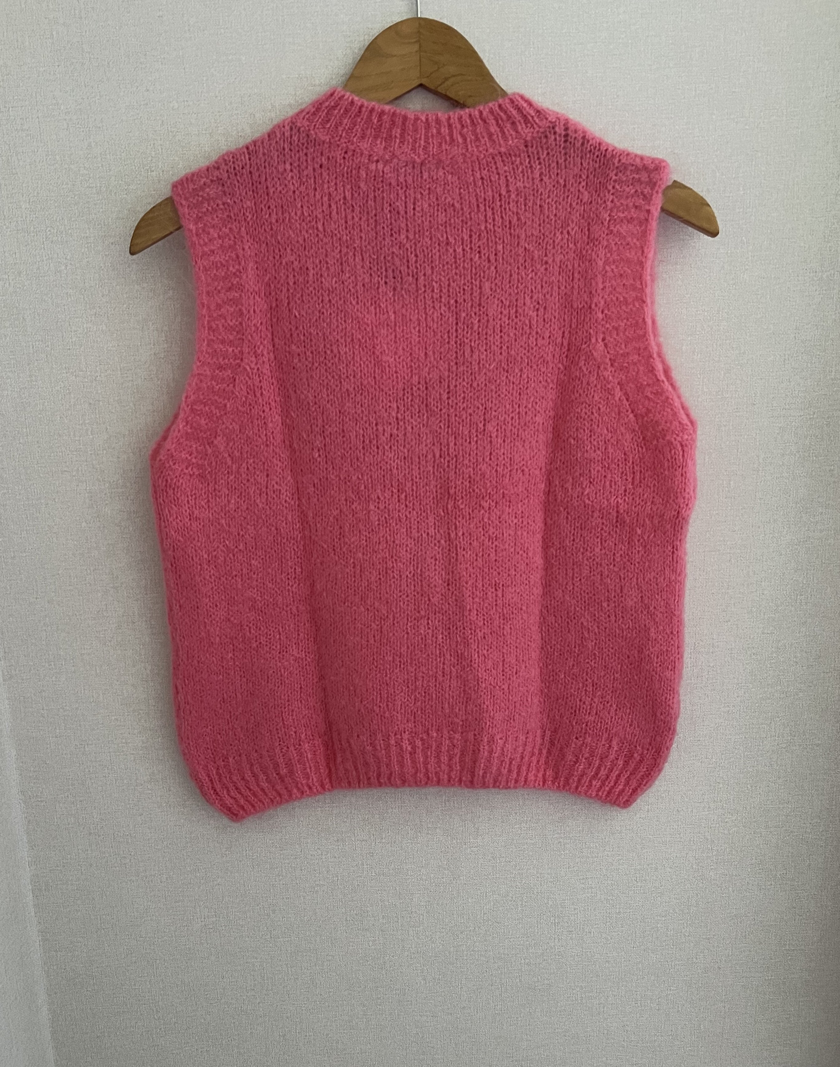 Pull sans manches rose fabrication italienne - vue de dos