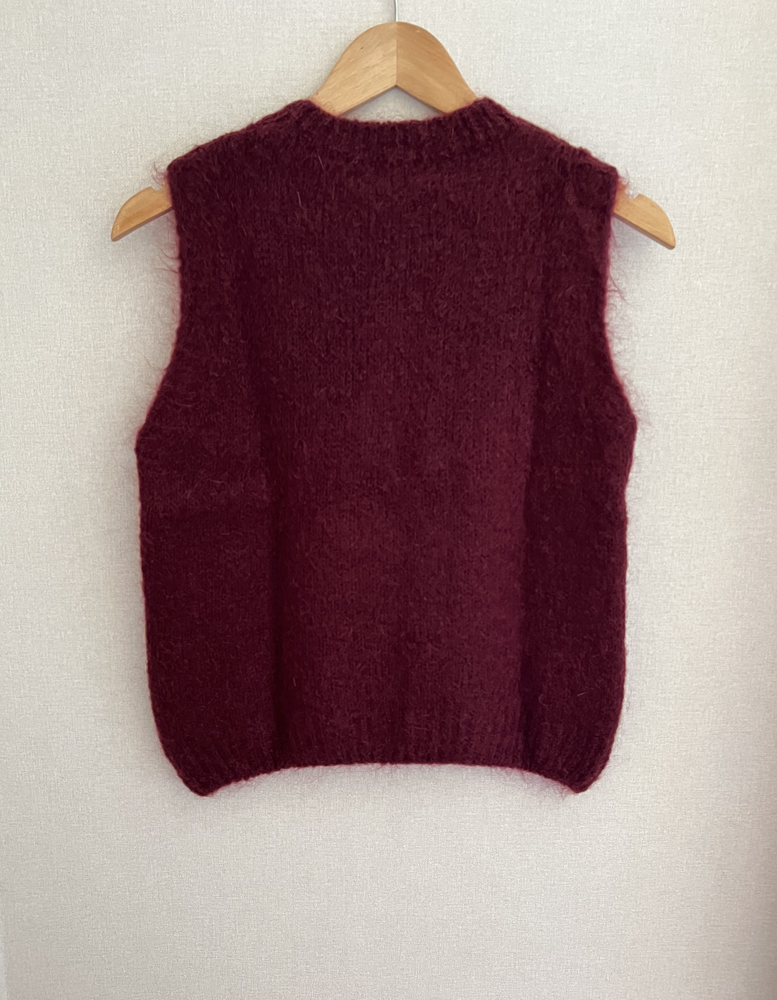 Pull sans manches bordeaux fabrication italienne - vue de dos