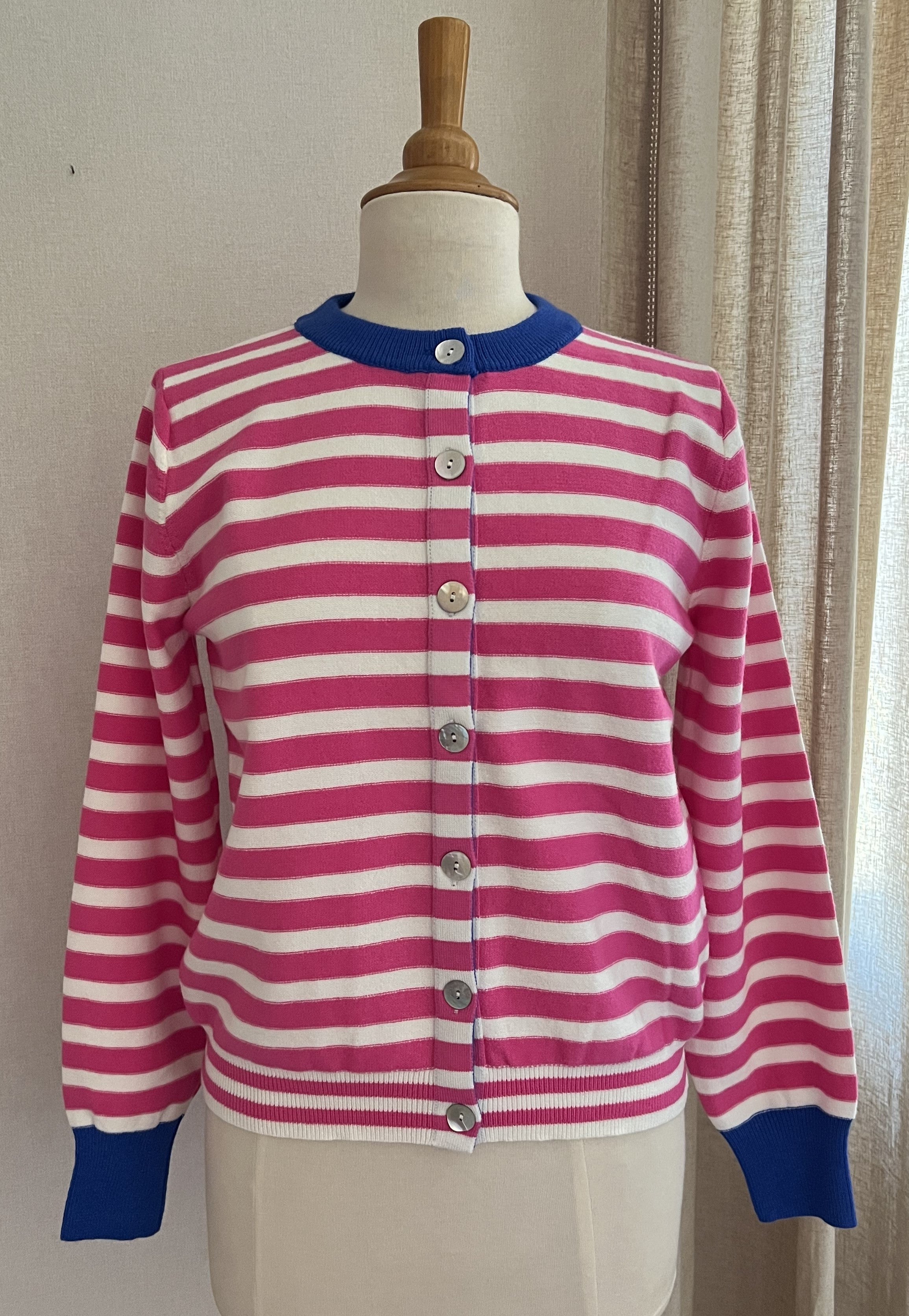 Gilet Julie Kilky rayé rose blanc femme - vue de face - Coka Collection