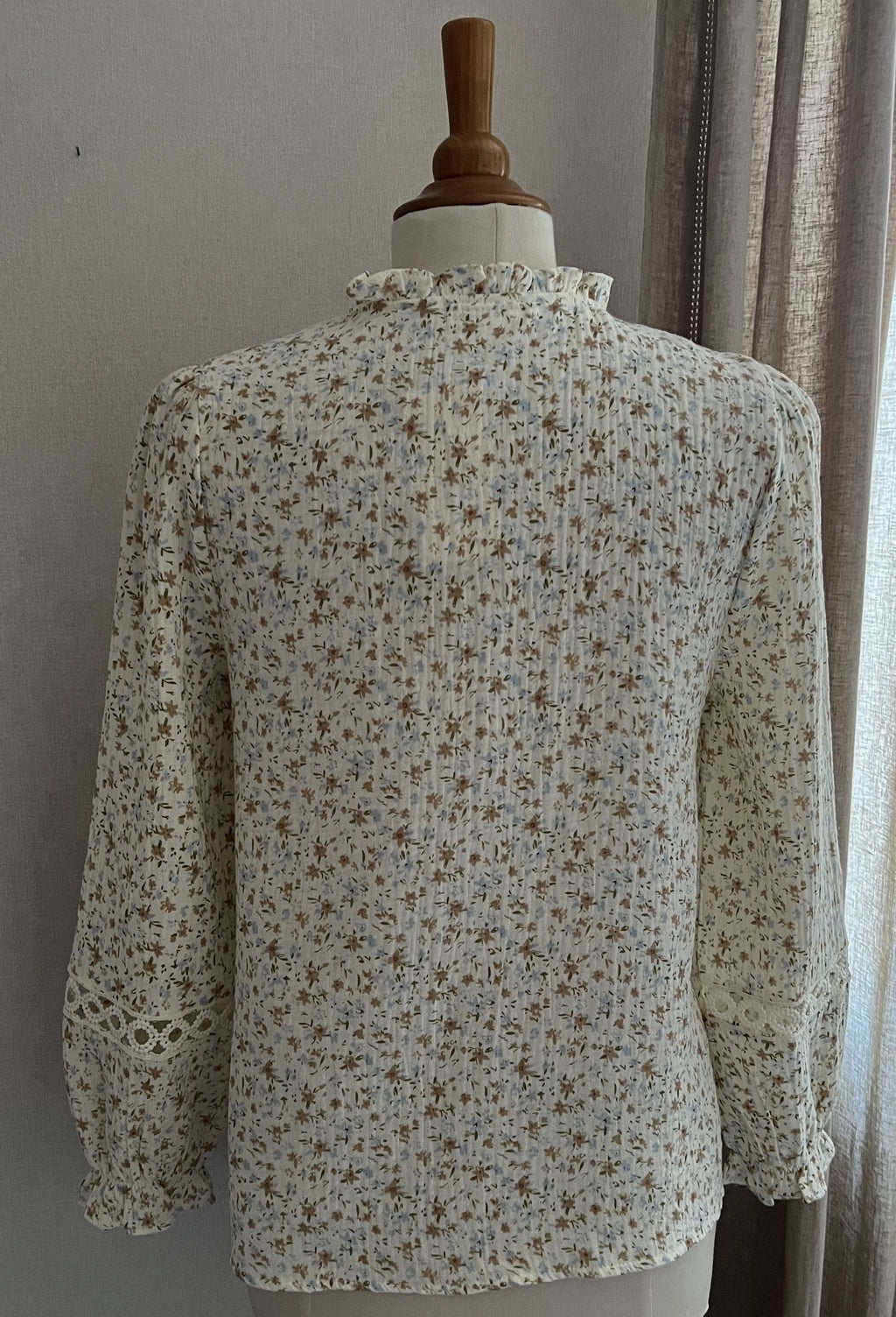 Blouse Lucie fleurie gaze de coton écrue Lili & Lala - vue de dos