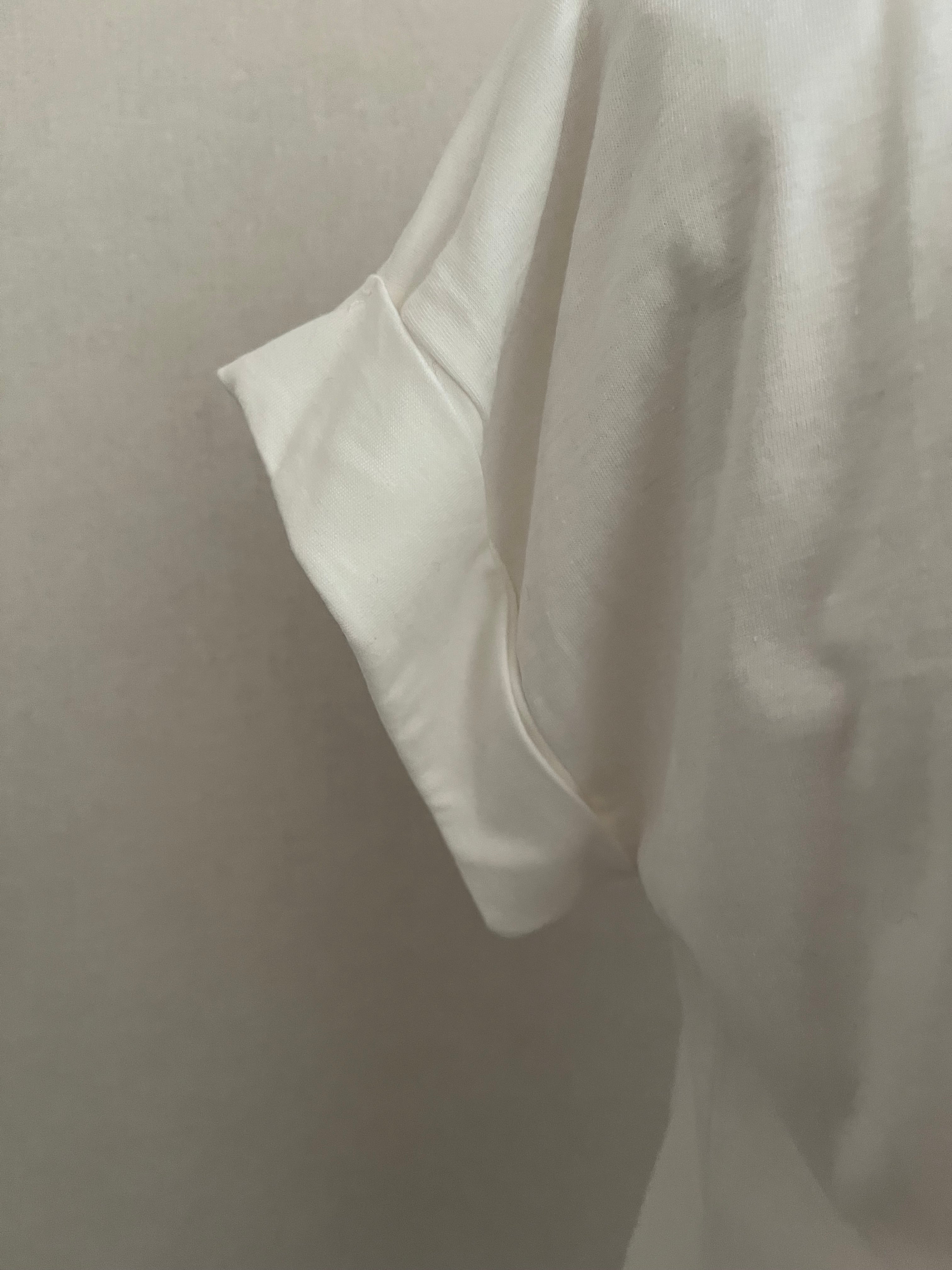Détail tissu et finitions T-shirt Soleil