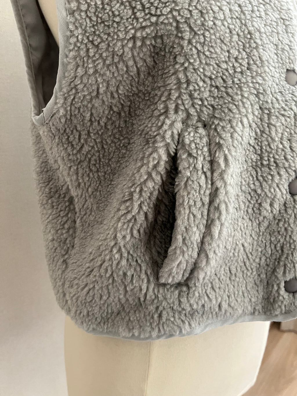 Gilet Marius gris - détail poche