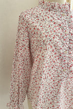Blouse Elisa In April 1986 - détail imprimé fleuri rouge - Coka Collection