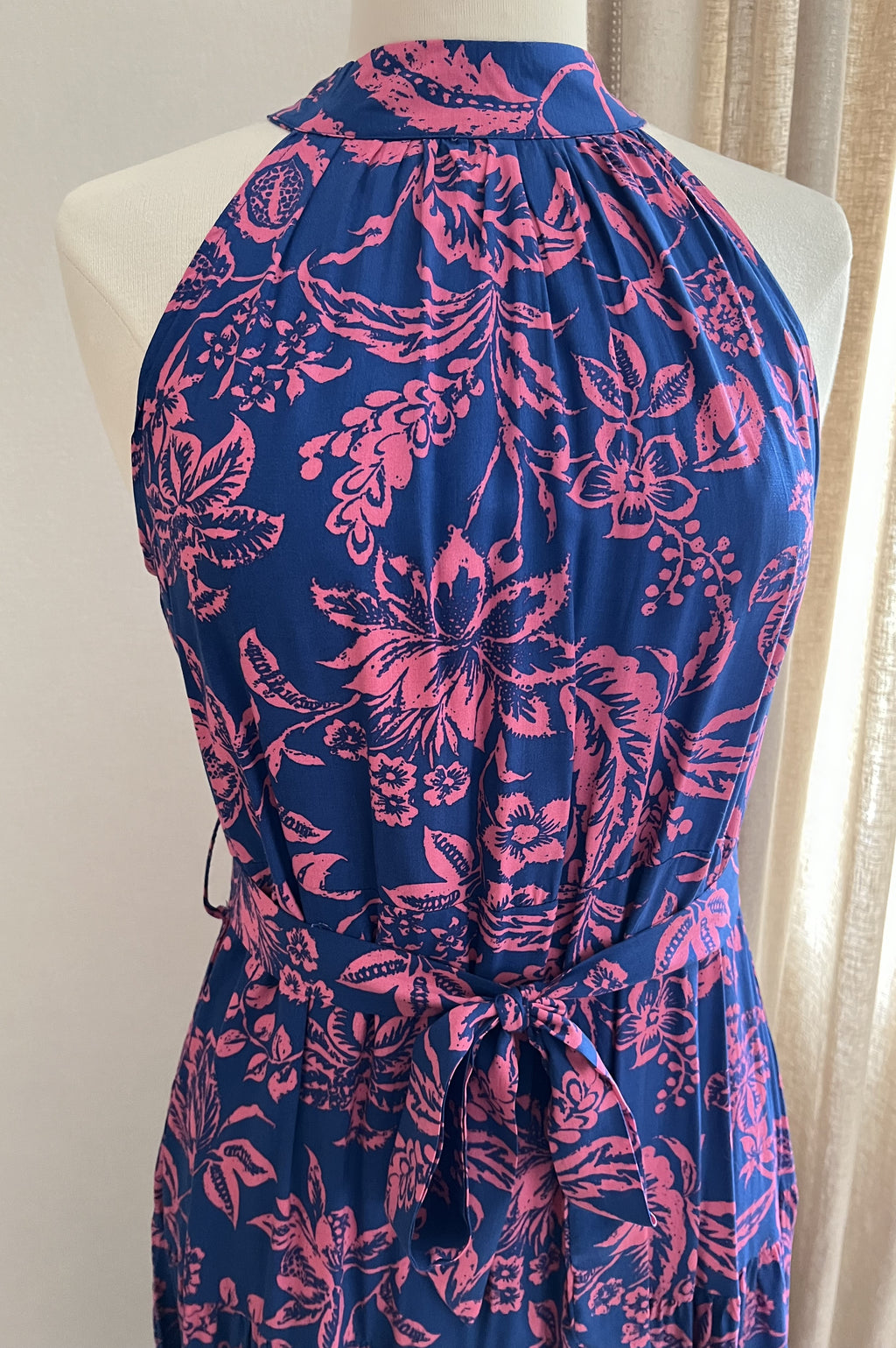 Robe Suzanne ceinture à nouer - détail avant - Coka Collection