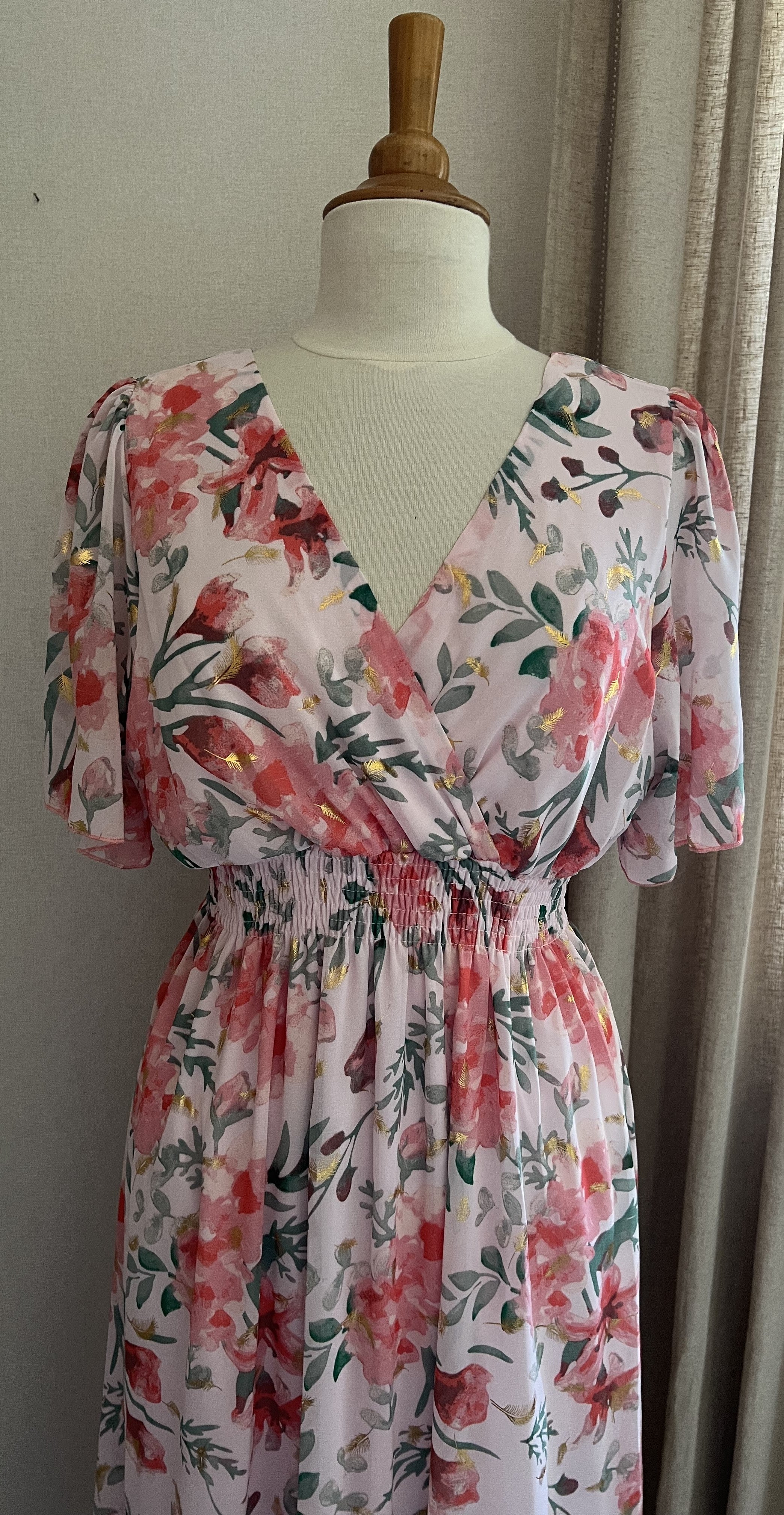 Robe Marion longue fleurie rose décolleté croisé - bohème chic | Coka Collection