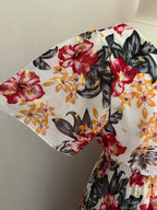 Robe Marion longue fleurie blanche - détail manche - Coka Collection