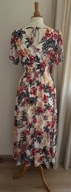 Robe Marion longue fleurie blanche - vue de dos - Coka Collection