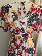 Robe Marion longue fleurie blanche - détail dos - Coka Collection