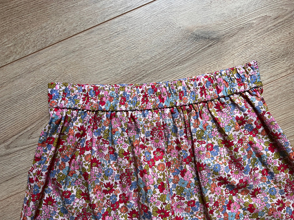 Short Félix fleuri Lili & Lala – détail taille élastique | Coka Collection
