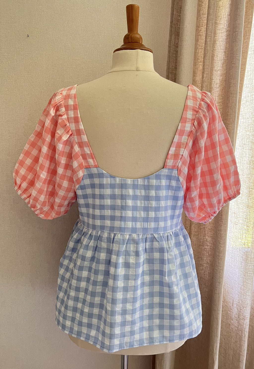 Blouse Constance vichy rose et bleu ciel – Musy Muse