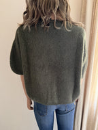 Gilet Pierre kaki en mohair – vue de dos, coupe souple | Coka Collection