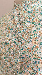 Blouse fleurie Season Céline - détail boutonnière