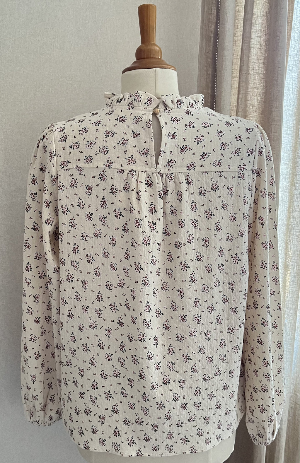 Blouse Lise Lili & Lala fleurie écru - vue de dos