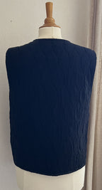 Gilet femme gaze de coton matelassée noir vue de dos - Coka Collection