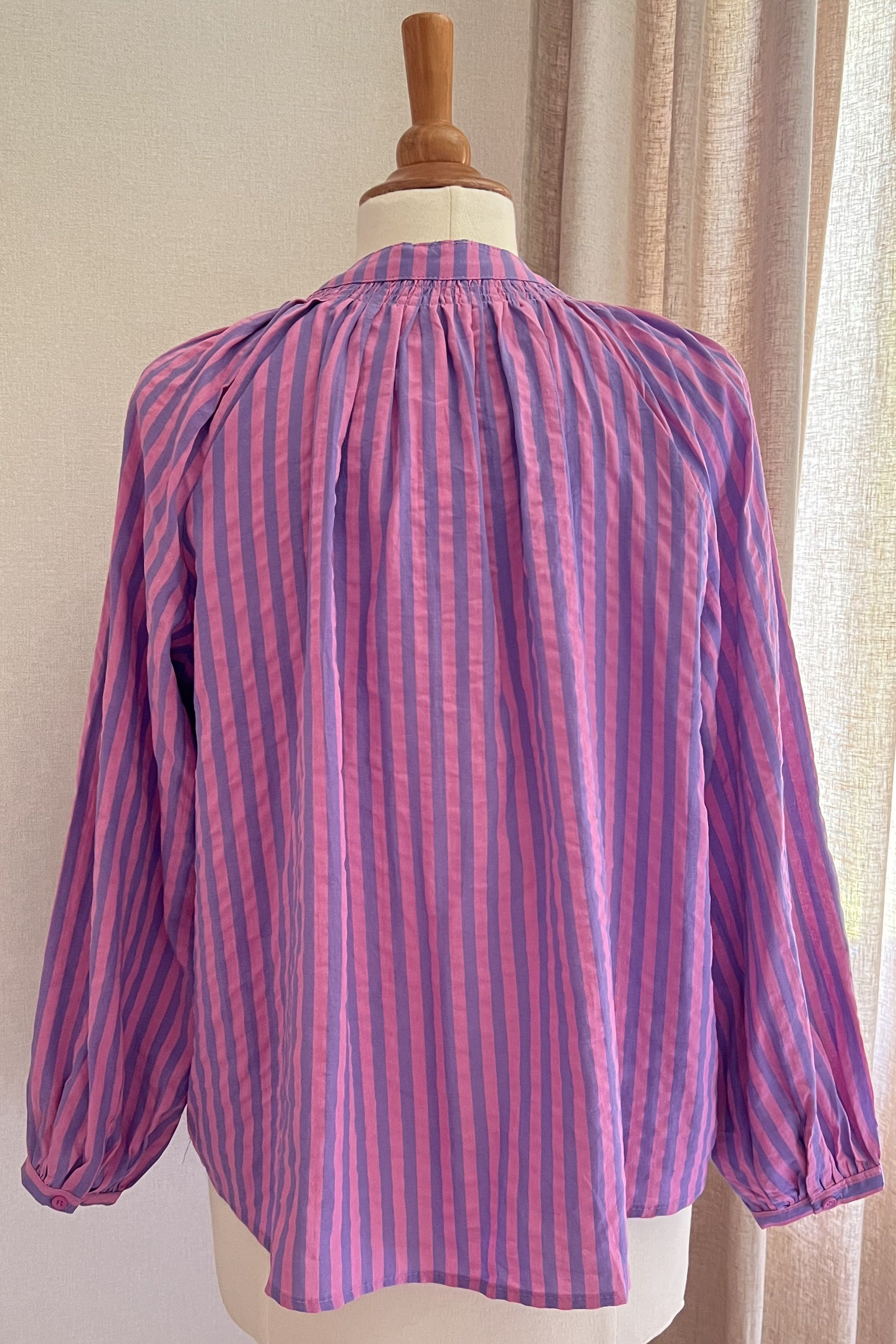 Blouse Ambre rayée rose et violet Lili & Lala – vue de dos | Coka Collection